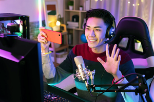 The Smart Desk and Network Upgrades That Make Gaming and Work Feel Effortless
