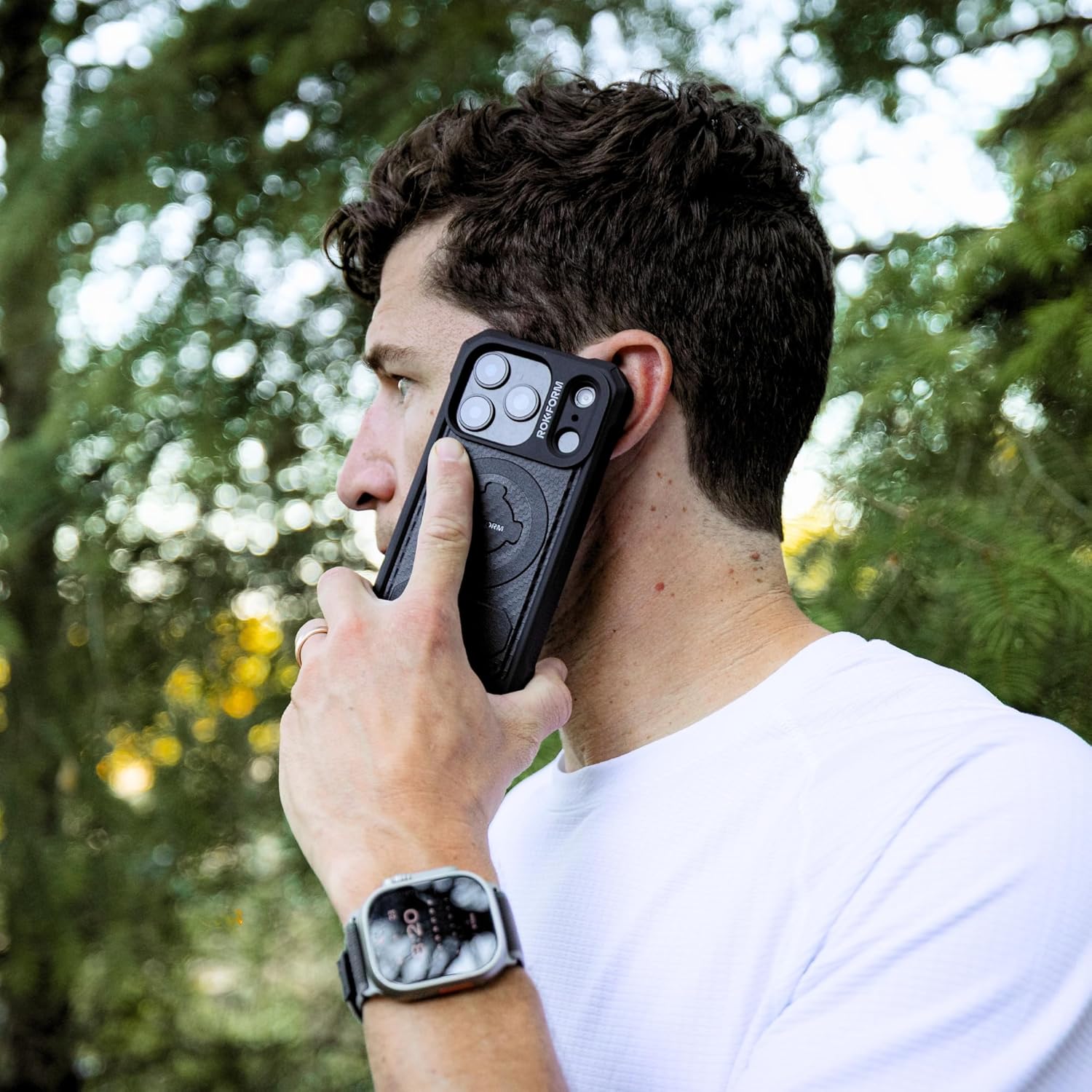ROKFORM Rugged Case Compatible with iPhone 17 Pro Max Magnetic Cover (Black)